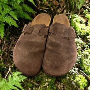 Birkenstock Betula brown suede clogs size 41 like new. Worn twice